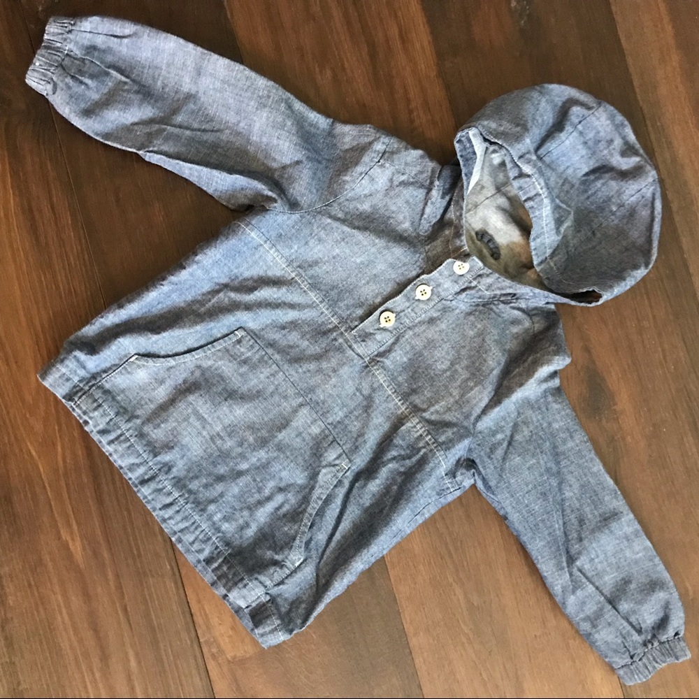 Chambray Pullover Jacket.